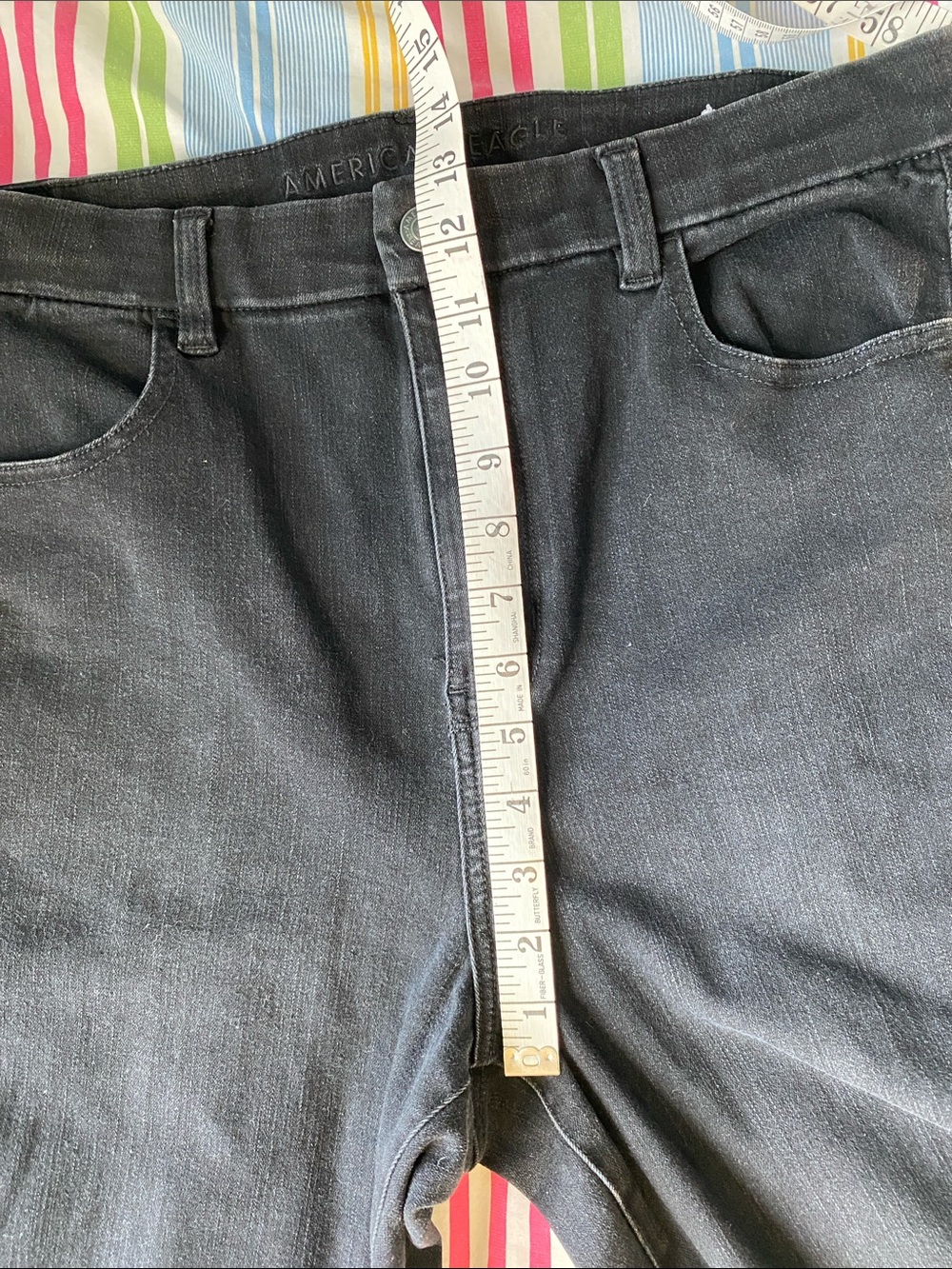American Eagle Outfitters Black Women's Curvy Super Hi Rise Jeggings - Picture 7 of 8